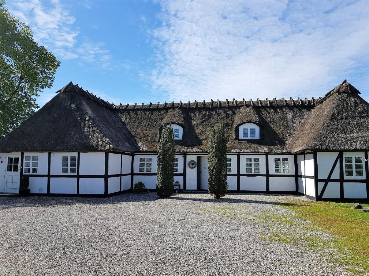 Room Between Odense And Kerteminde Exterior photo